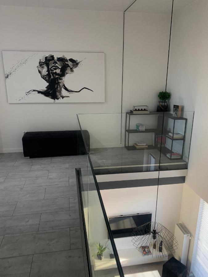 Ekskluzywny Penthouse Z Ogrodem W Centrum Lodzi Exteriör bild