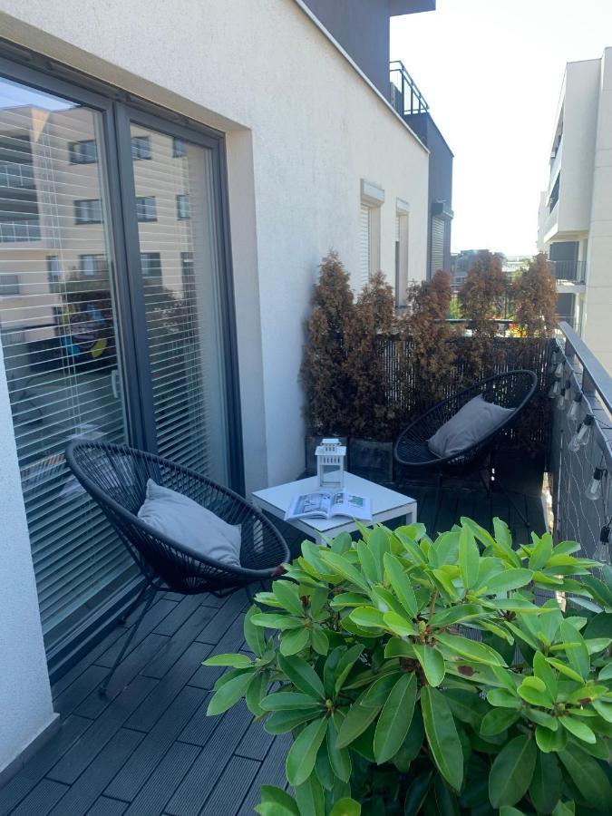 Ekskluzywny Penthouse Z Ogrodem W Centrum Lodzi Exteriör bild