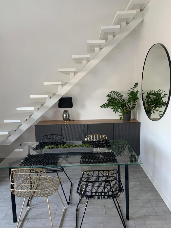 Ekskluzywny Penthouse Z Ogrodem W Centrum Lodzi Exteriör bild